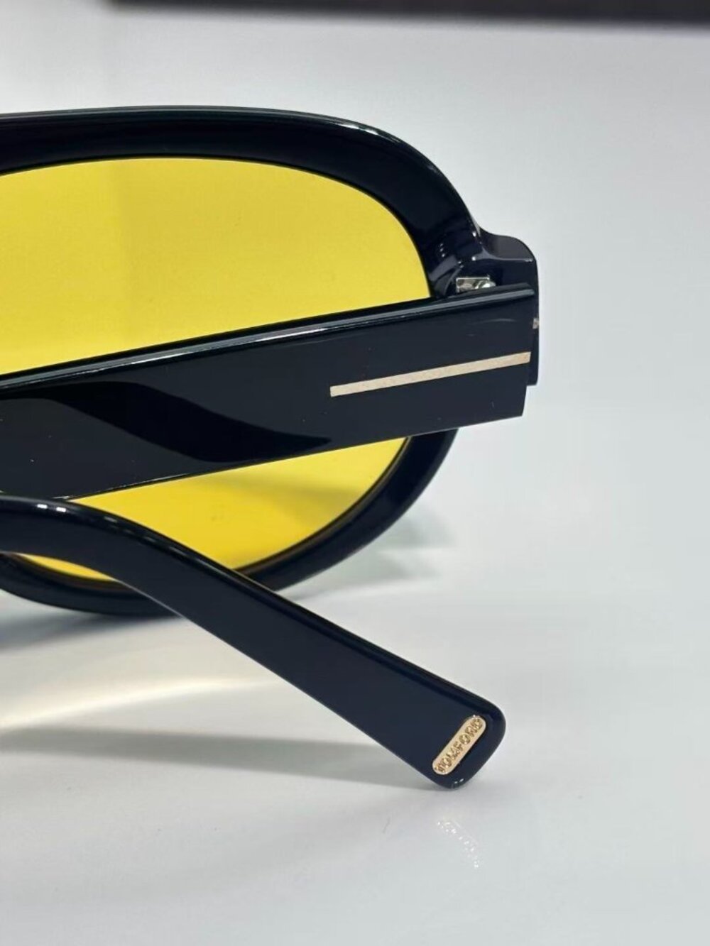 Tom Ford yellow sunglasses - Picture 2 of 2
